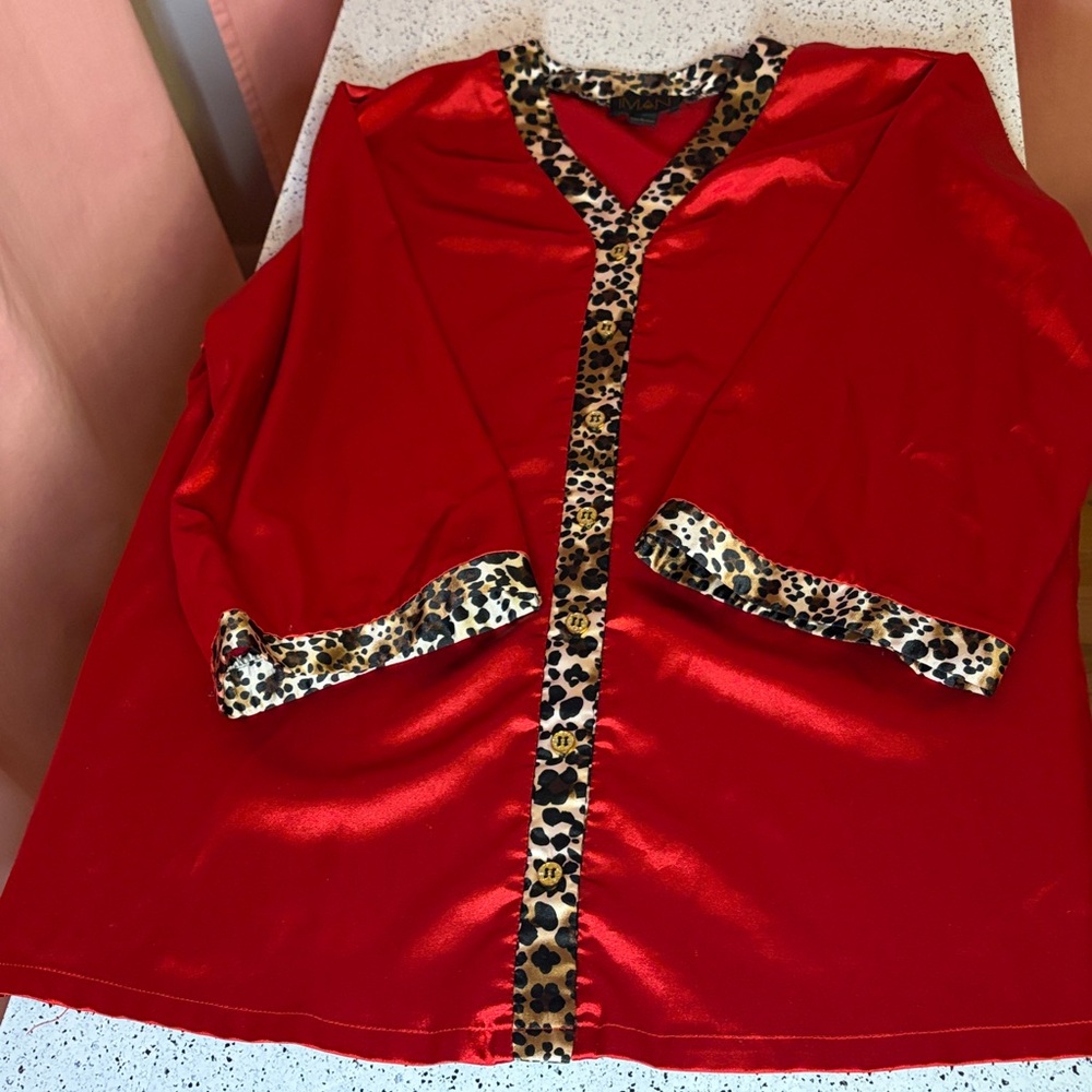 IMAN red satin animal print large pajama set long pants 3/4 sleeves valentine
